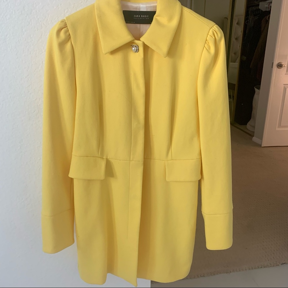 Yellow Zara blazer/jacket